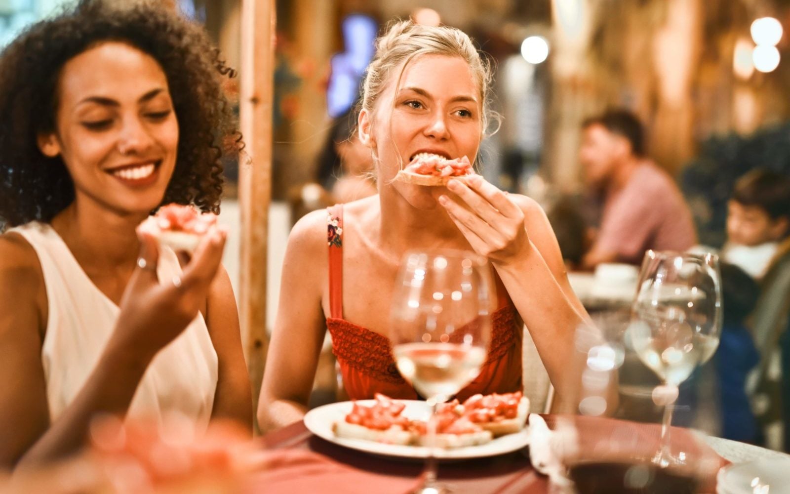 Mauris quis nisi velit